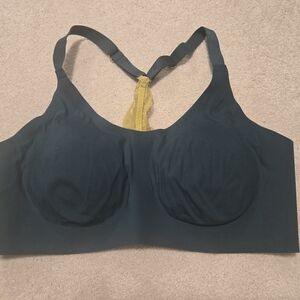 Knix Lace Racerback Wireless Bra In Emerald